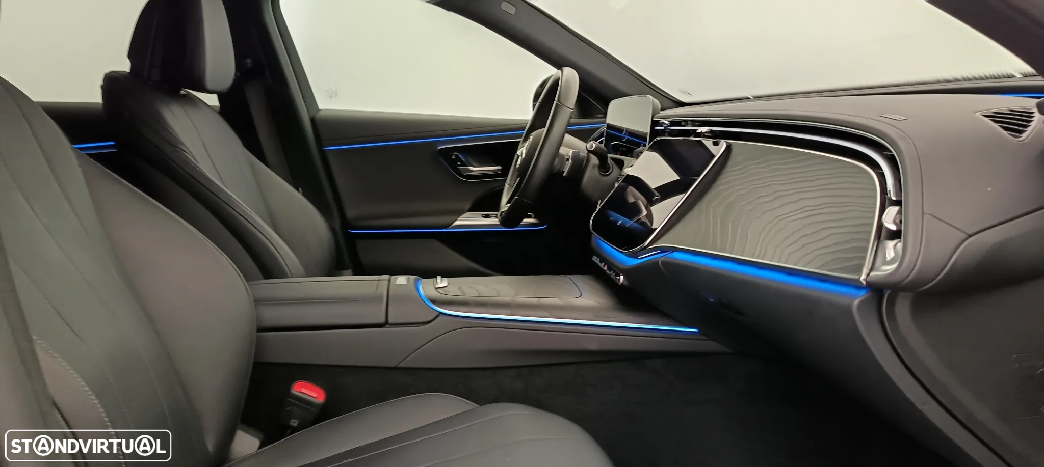 Mercedes-Benz E 220 d - 28