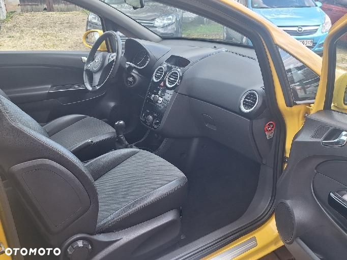 Opel Corsa 1.4 16V Sport - 6