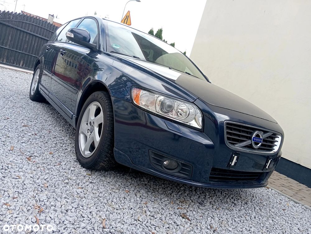 Volvo V50 D2 - 1