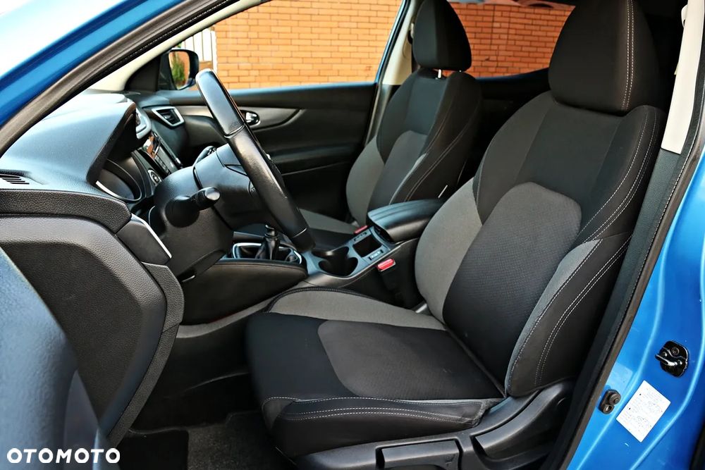 Nissan Qashqai 1.5 dCi TEKNA+ - 23
