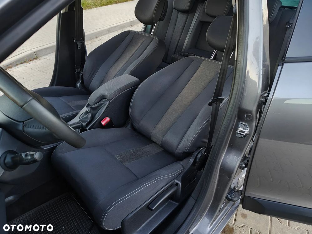 Renault Megane TCe 180 Luxe - 28