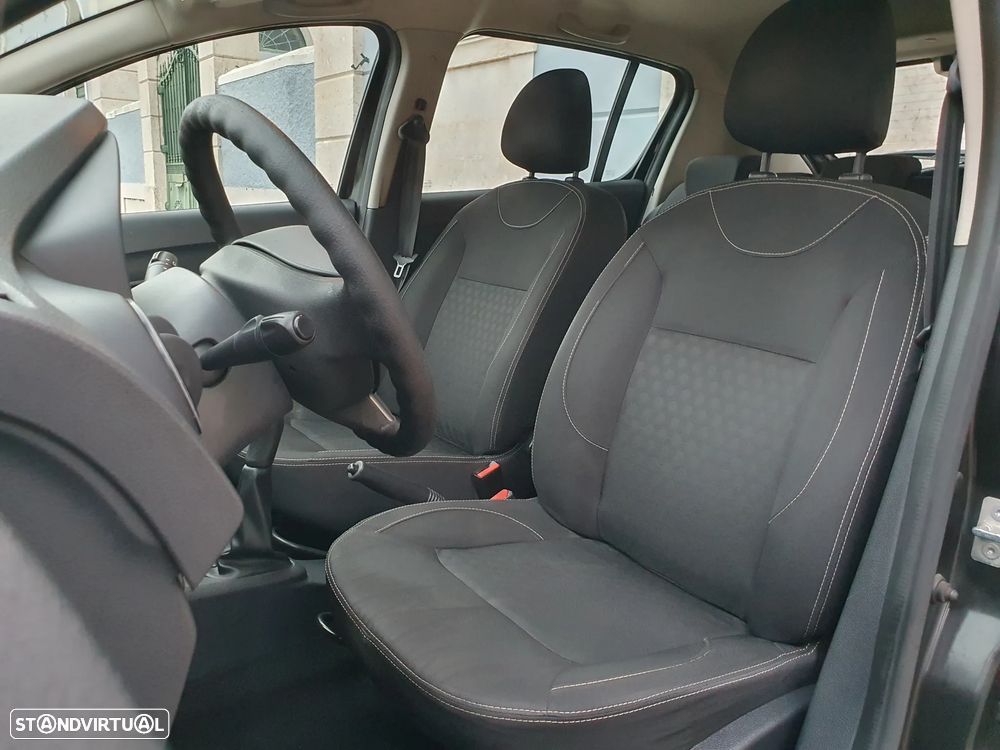 Dacia Sandero - 53