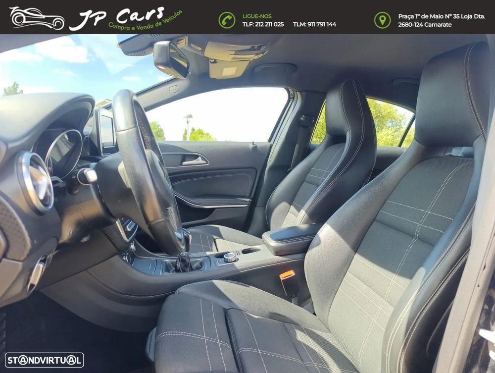 Mercedes-Benz A 180 d AMG Line - 16