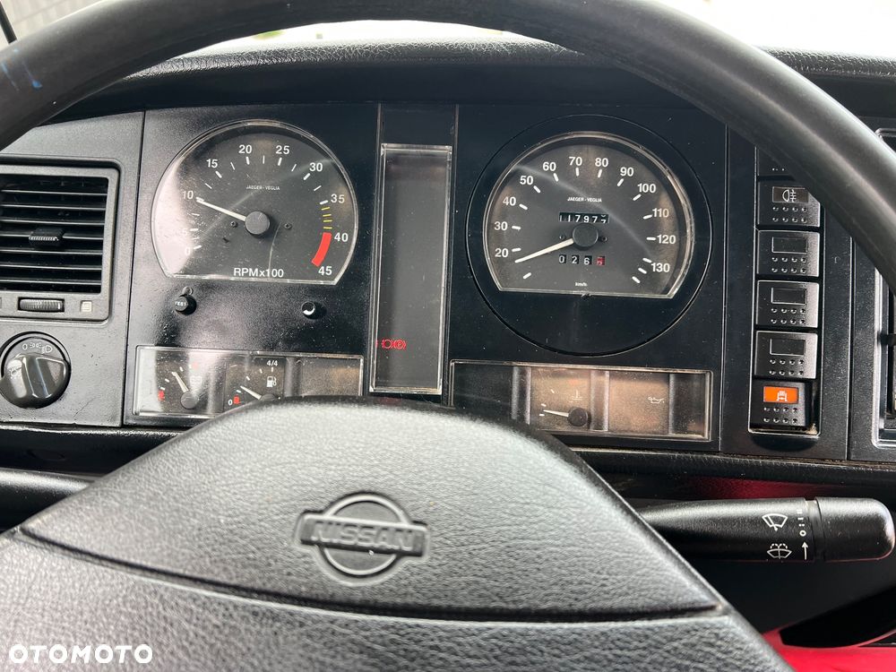 Nissan Atleon - 9
