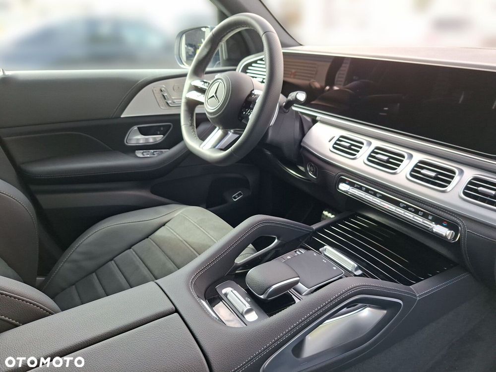 Mercedes-Benz GLE - 13