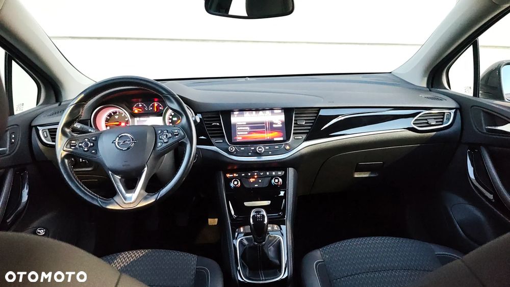 Opel Astra 1.4 Turbo Exklusiv - 8