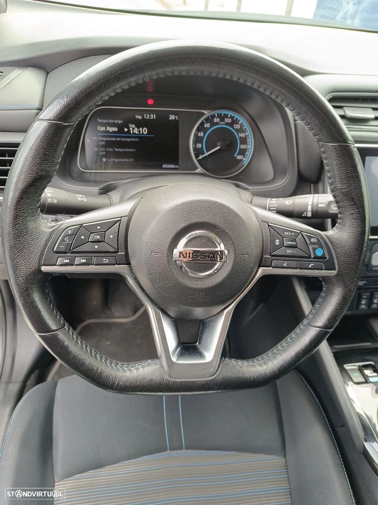 Nissan Leaf 40 kWh Tekna - 10