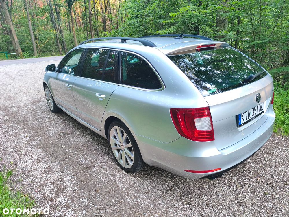 Skoda Superb 2.0 TDI Active DSG - 5