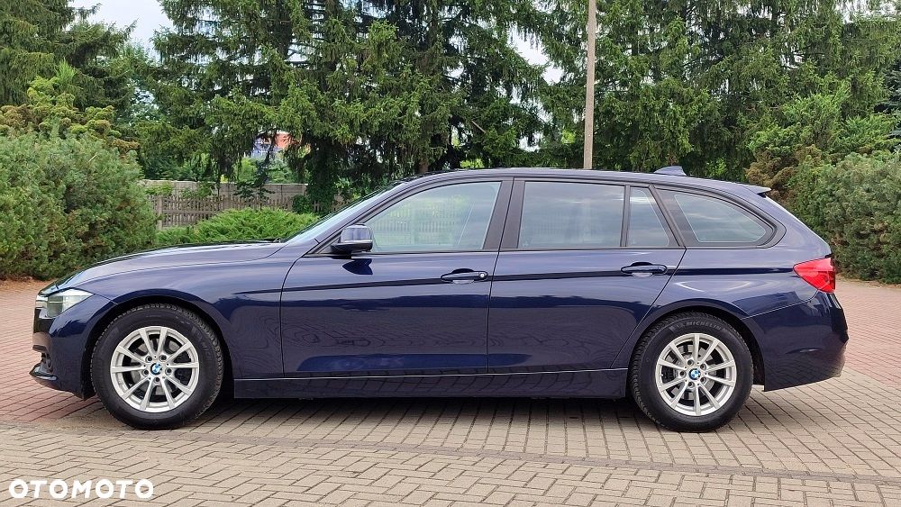 BMW Seria 3 - 12
