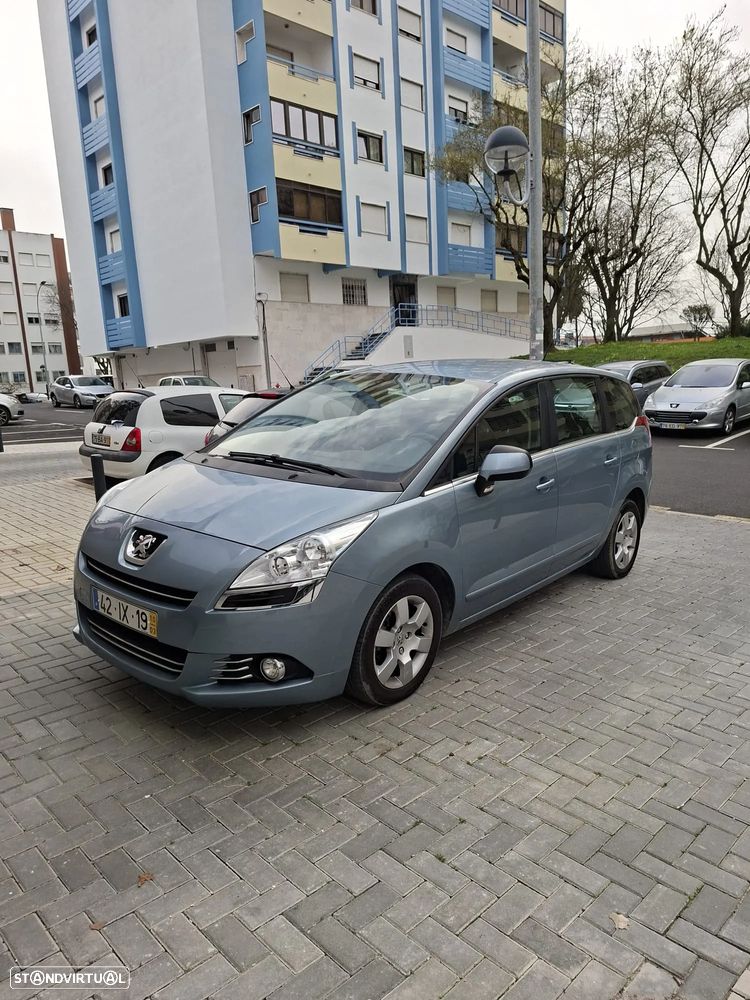 Peugeot 5008 1.6 HDi Executive - 1