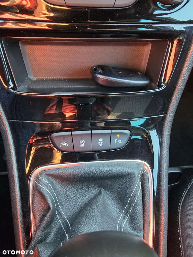 Opel Astra 1.2 Turbo Start/Stop 2020 - 9