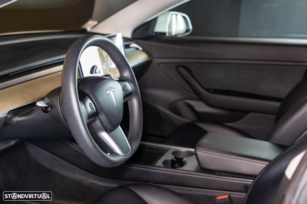 Tesla Model 3 Long Range Tração Integral Premium - 26