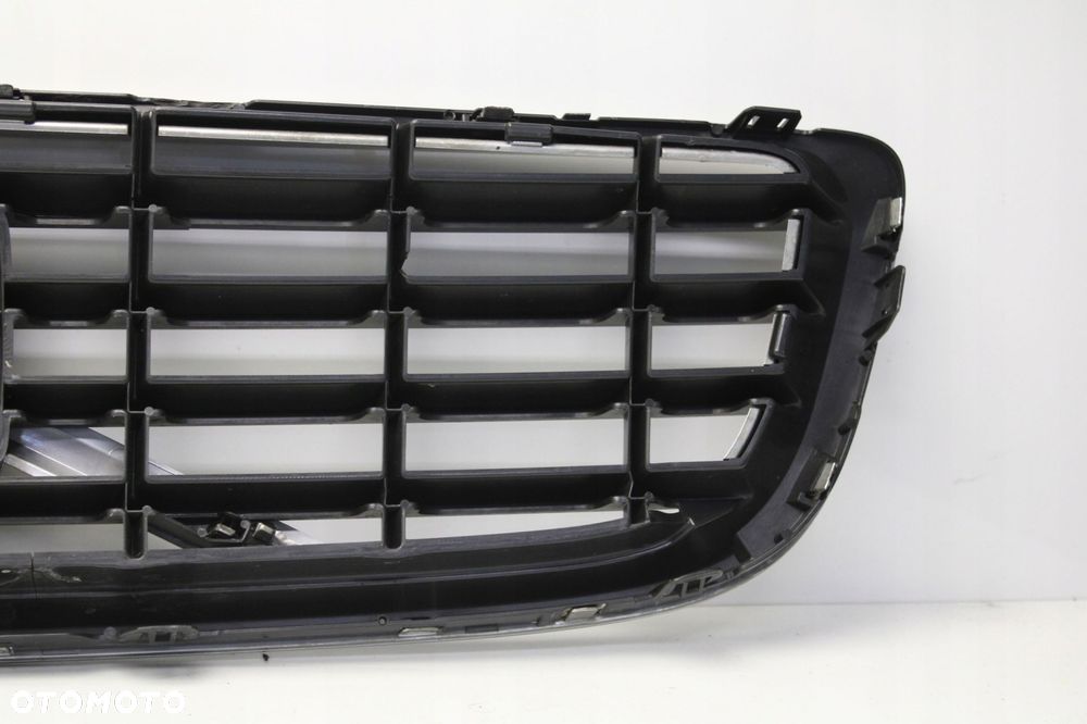 volvo v50 lift 07r- grill atrapa chłodnicy 30744914 - 10