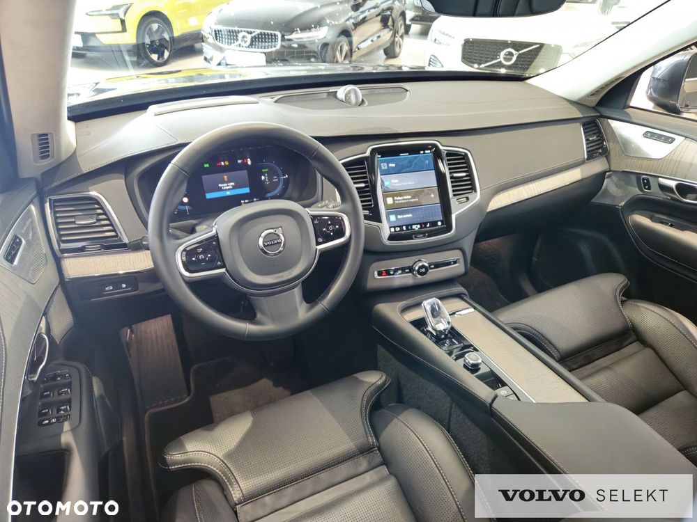 Volvo XC 90 - 12