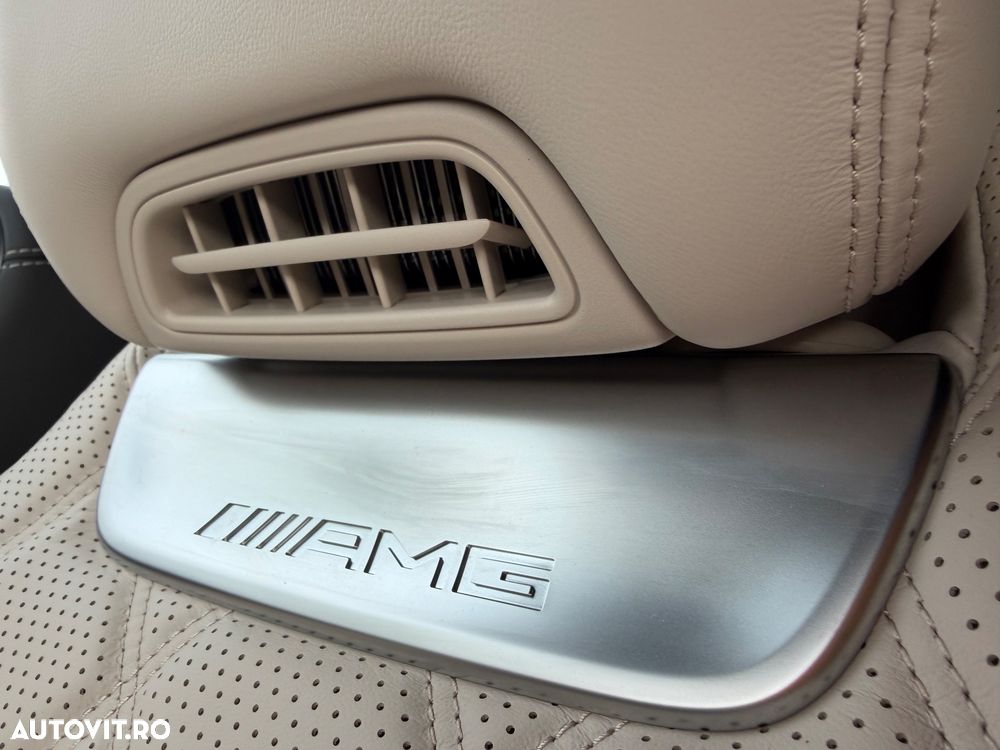 Mercedes-Benz SL 63 AMG - 10