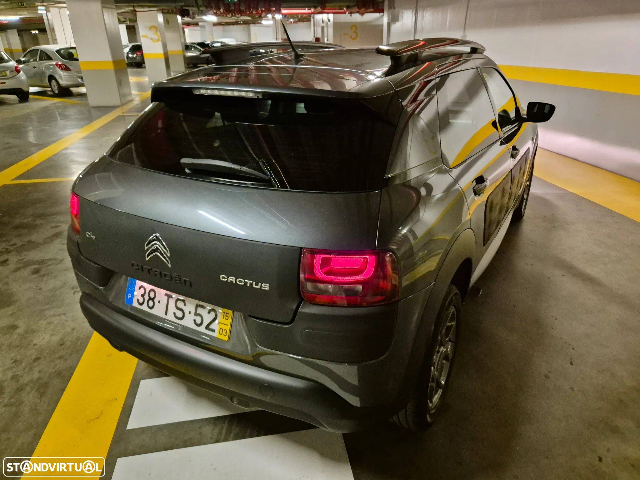 Citroën C4 Cactus BlueHDi 100 Stop&Start Shine - 13