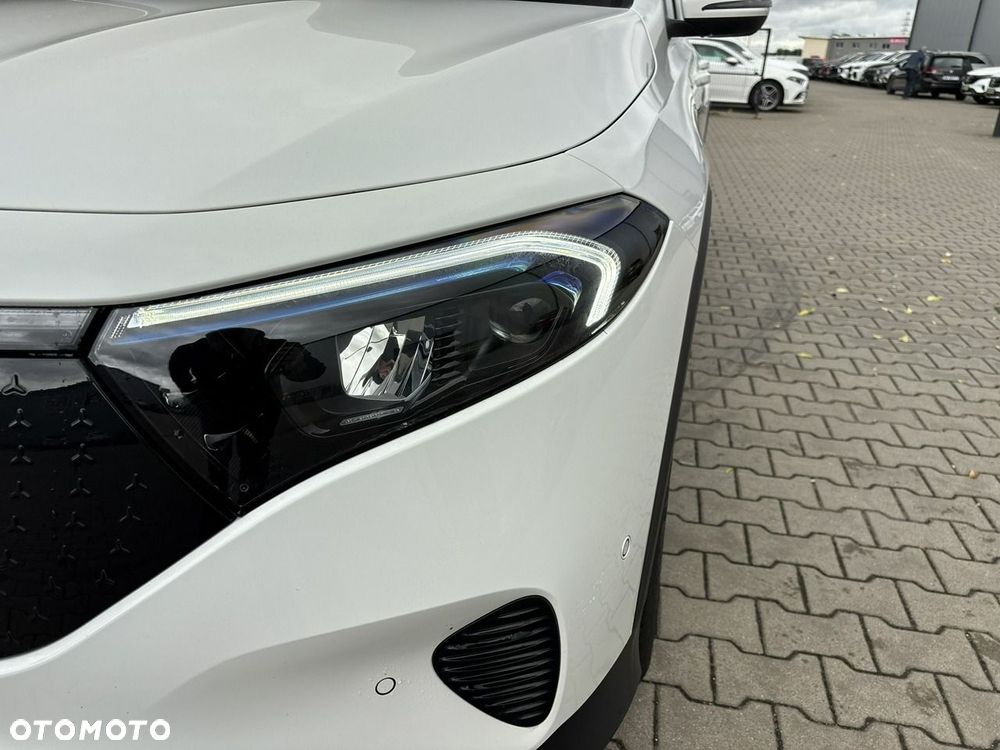 Mercedes-Benz EQB 250 70.5kWh Progressive - 9