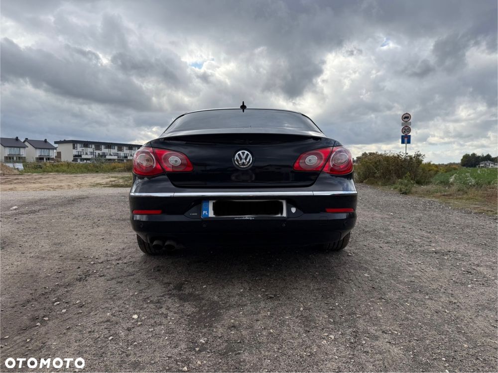 Volkswagen Passat CC 2.0 TDI - 18
