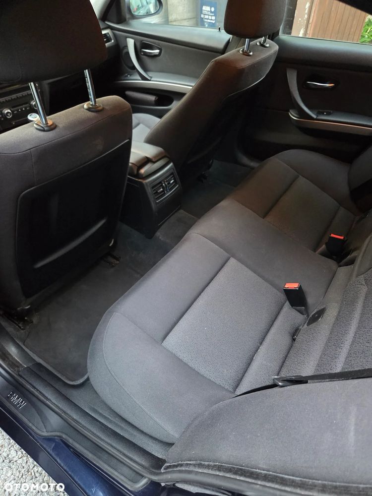 BMW Seria 3 - 14