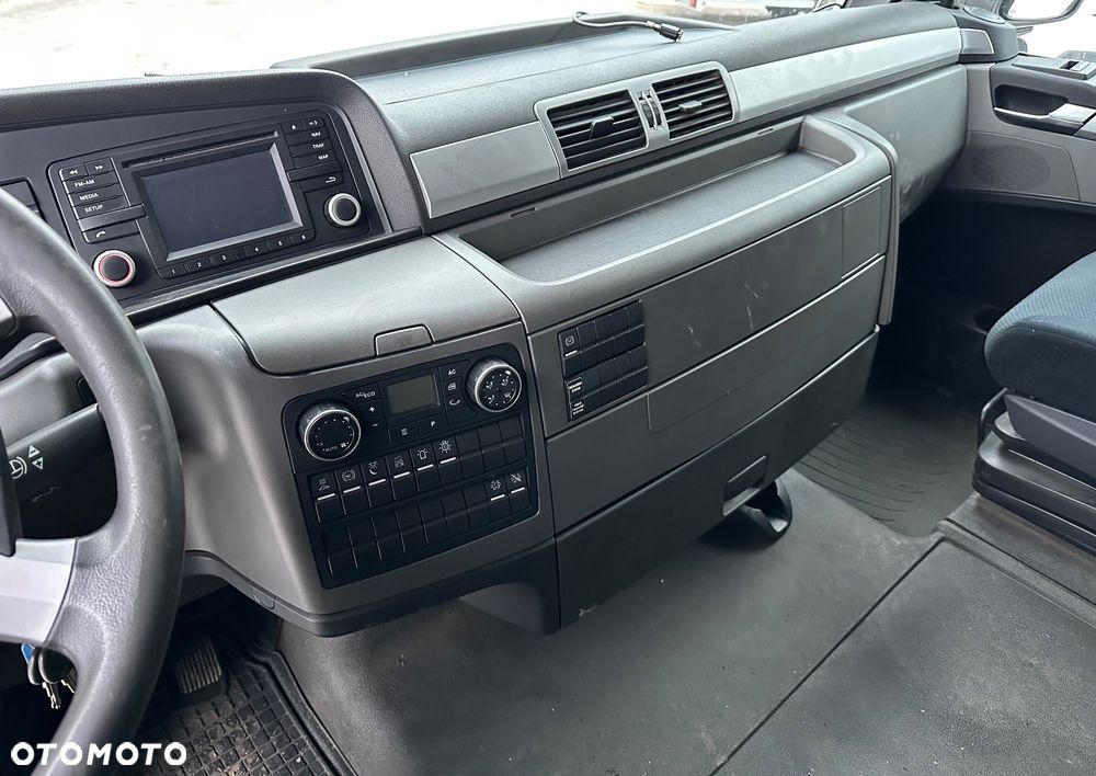 MAN TGX 18.440 XLX AUTOMAT SPOJLERY KLIMA WEBASTO LODÓWKA 685000km MOTOR:12.5L OPONY:315/80/22.5-80% 2xALUTANK EURO 6 2014 - 11