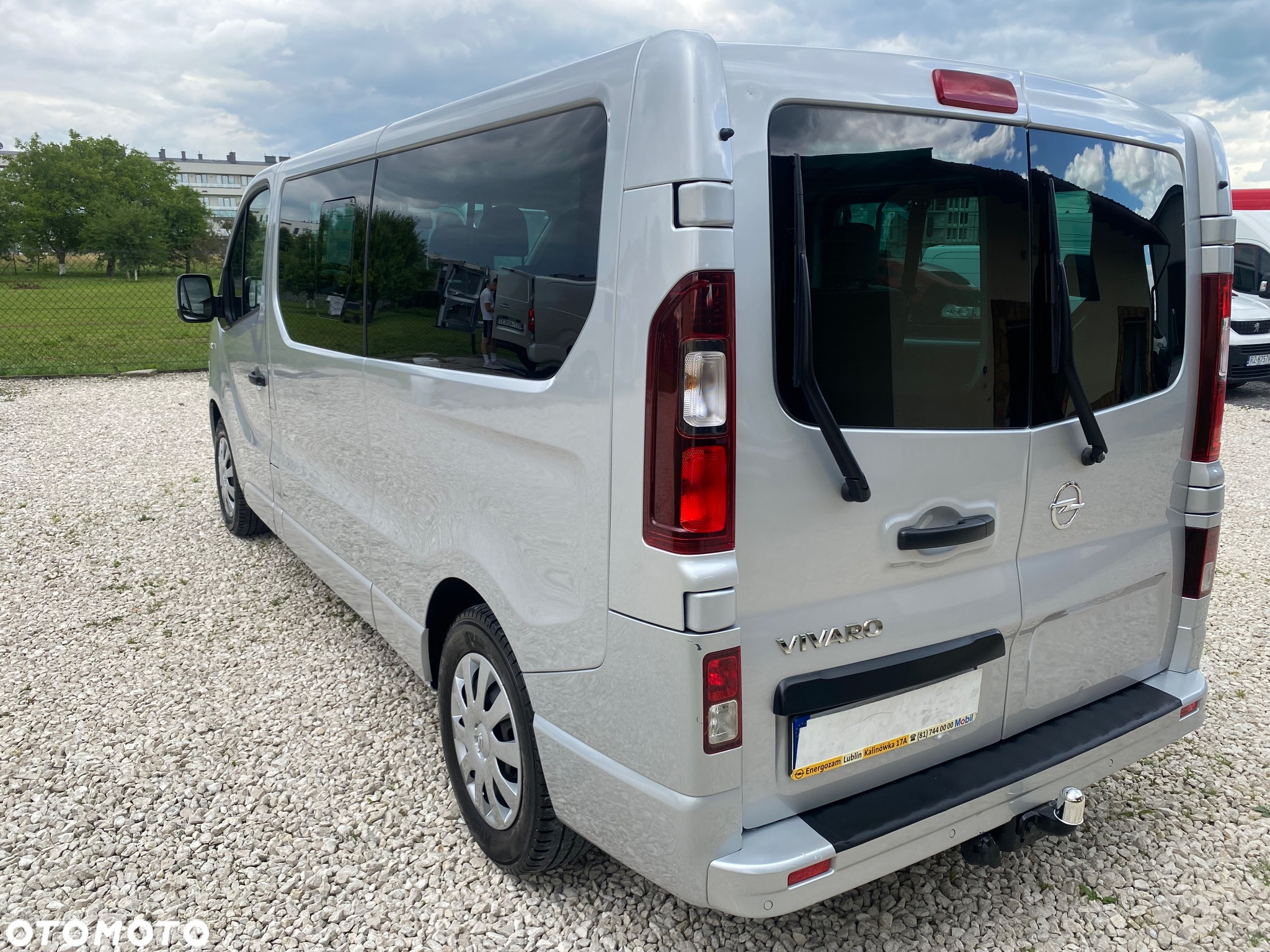 Opel Vivaro L2H1 2,9t Essentia Business - 32