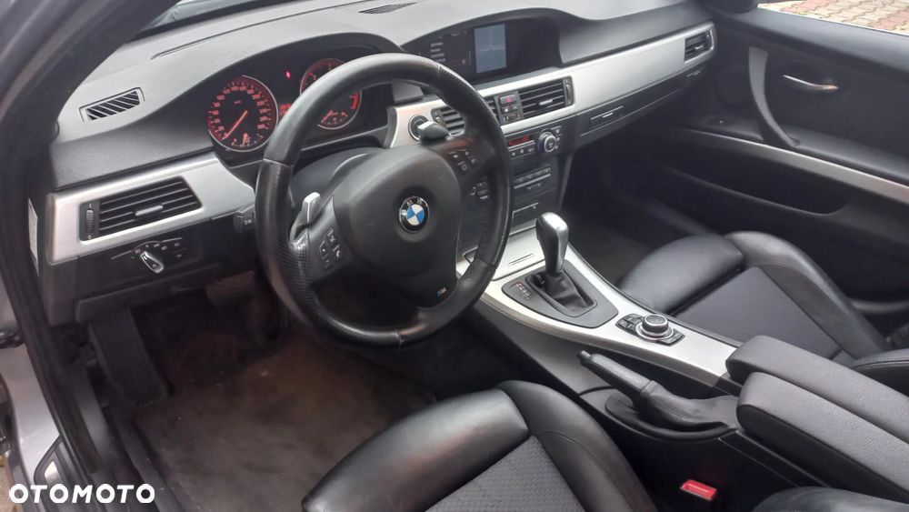 BMW Seria 3 335d DPF Edition Exclusive - 13