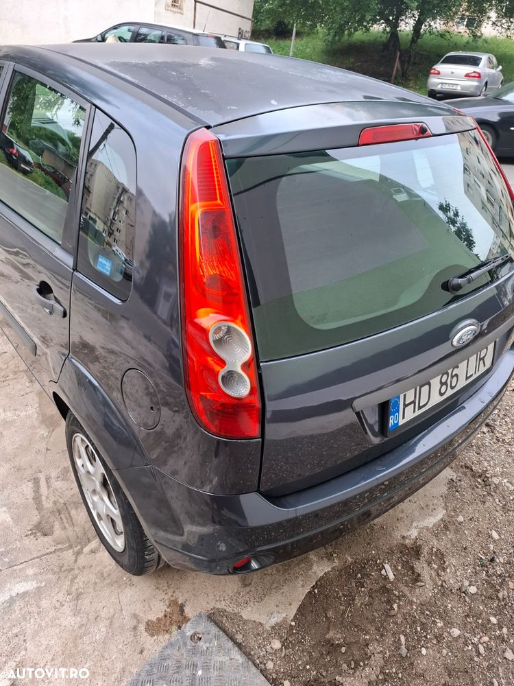Ford Fiesta 1.4 TDCI Ghia - 2