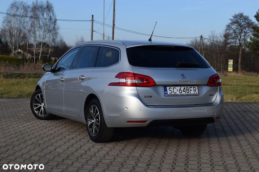 Peugeot 308 BlueHDi FAP 150 Stop & Start Allure - 5