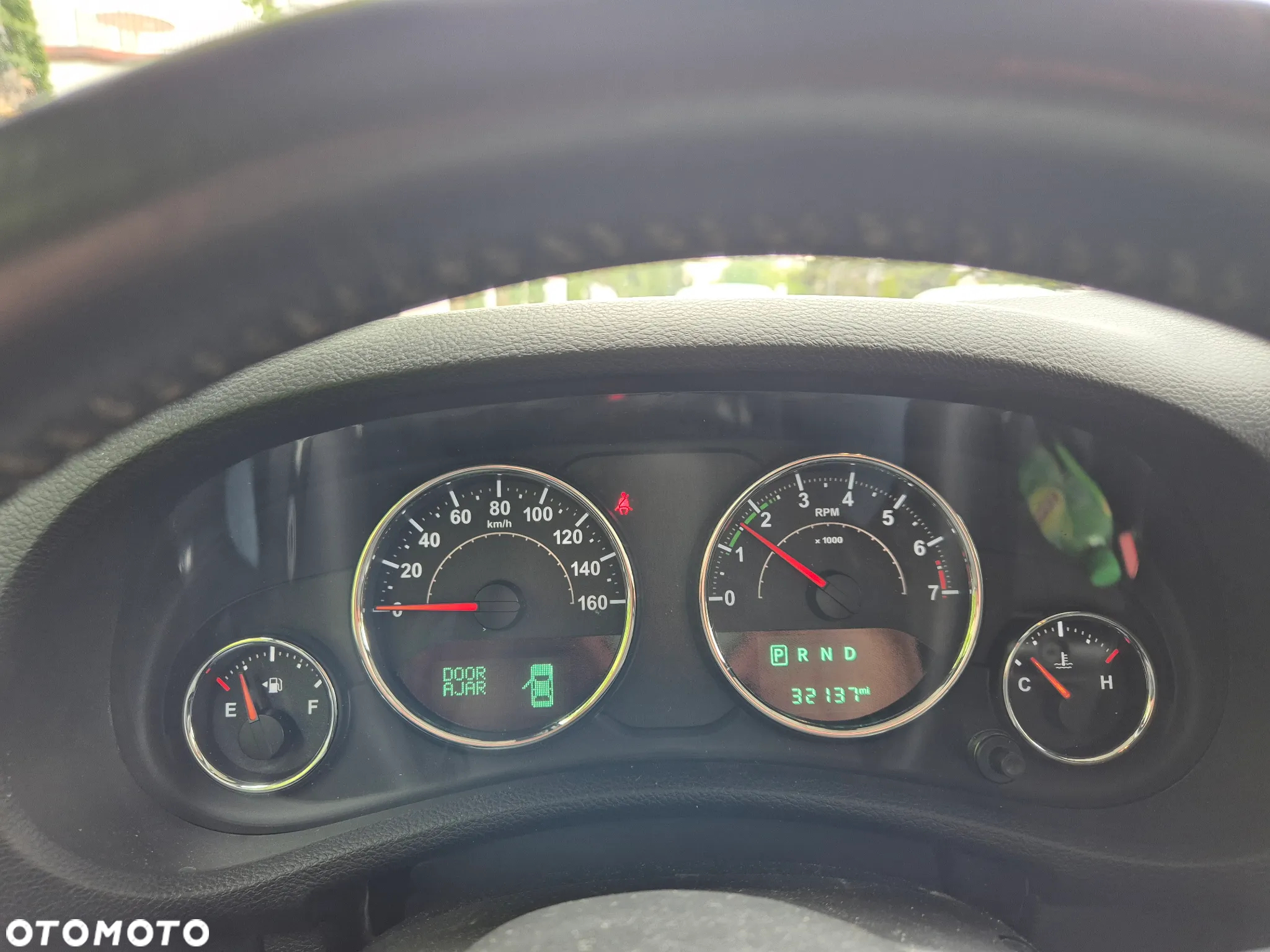 Jeep Wrangler - 34