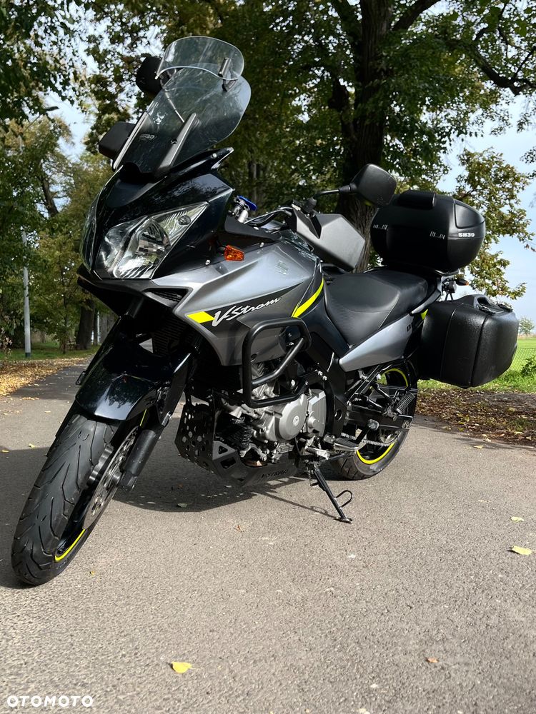 Suzuki V-STROM - 2