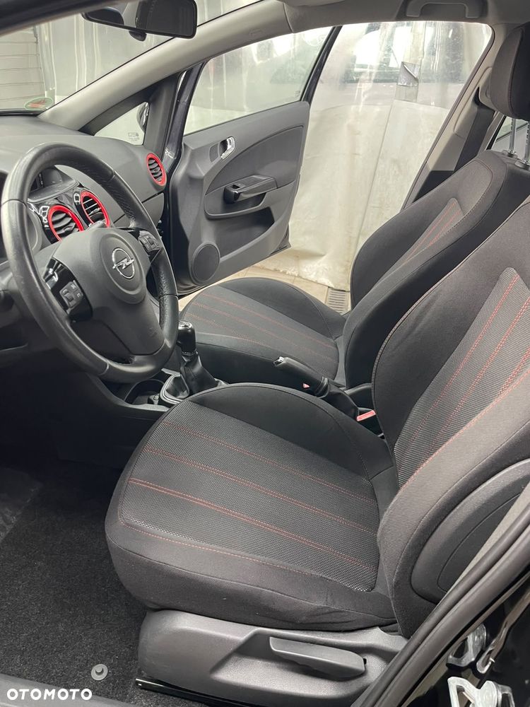Opel Corsa 1.4 16V Color Edition - 19