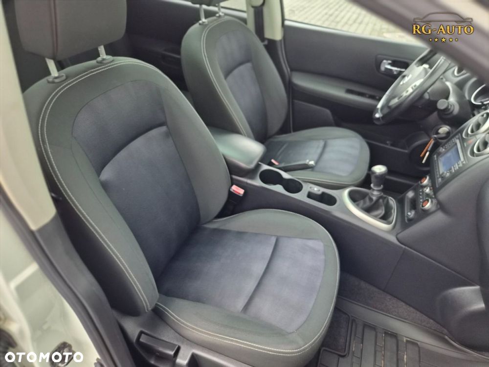 Nissan Qashqai+2 - 31