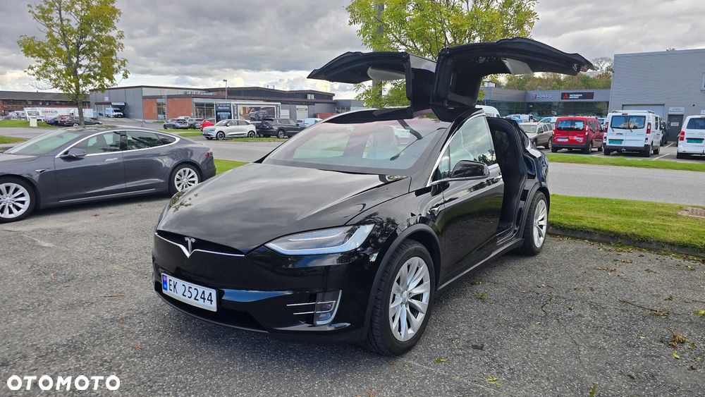 Tesla Model X Long Range Plus - 7