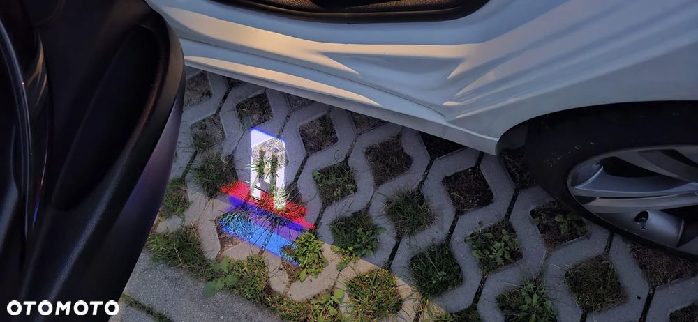 BMW Seria 3 330i GPF Advantage sport - 26