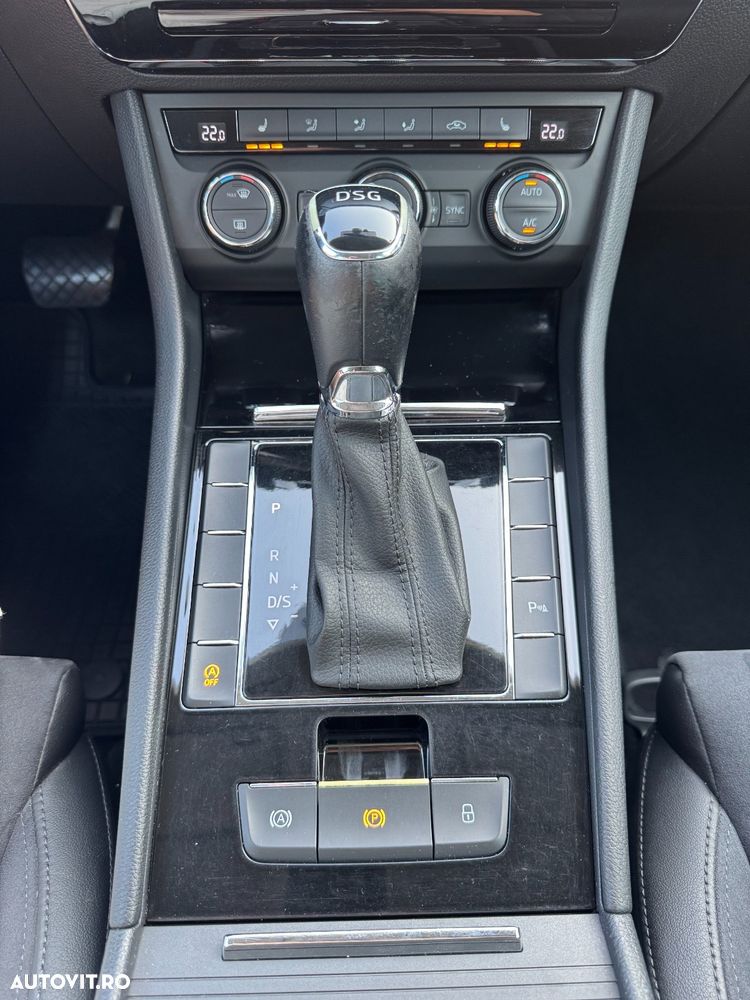 Skoda Superb 1.6 TDI DSG Ambition - 25