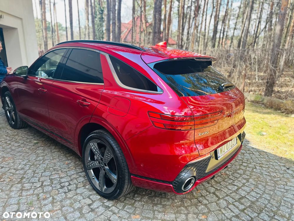 Genesis GV70 - 14