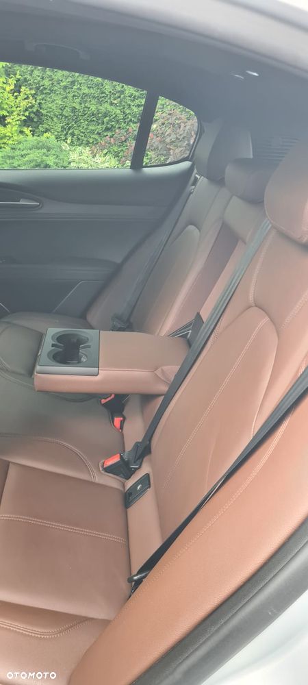 Alfa Romeo Stelvio 2.0 Turbo TI Q4 - 36
