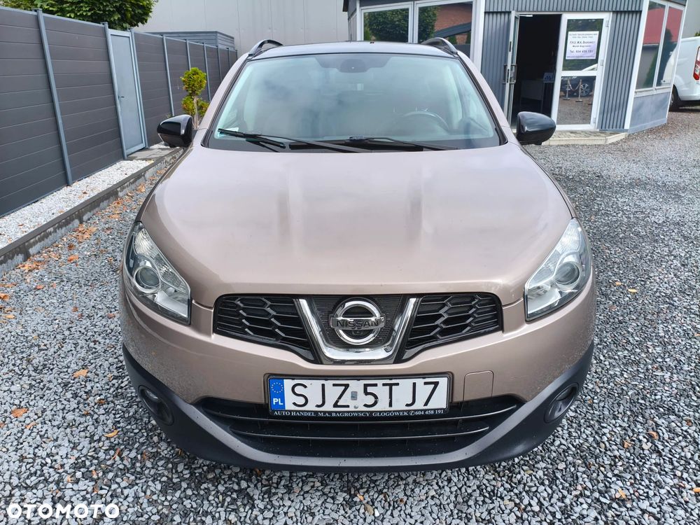 Nissan Qashqai 1.6 dCi 4 x 4 DPF Start/Stop tekna - 2