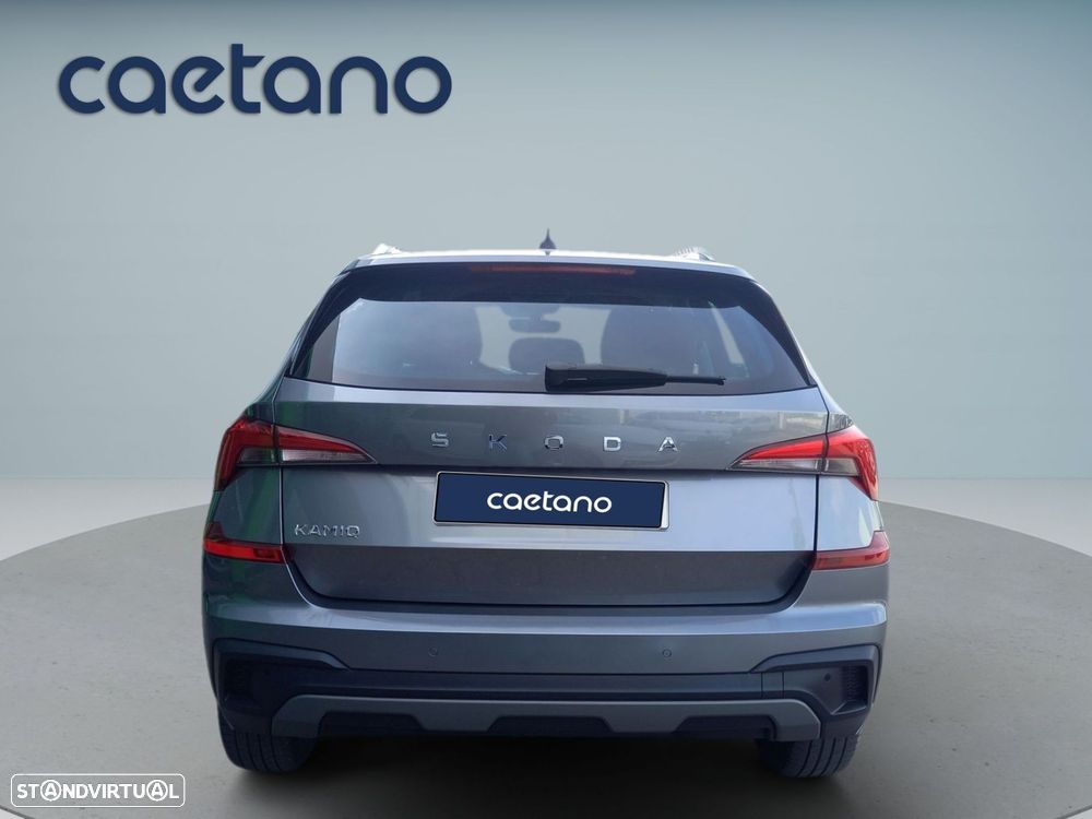 Skoda Kamiq 1.0 TSI Ambition DSG — fotografia 5