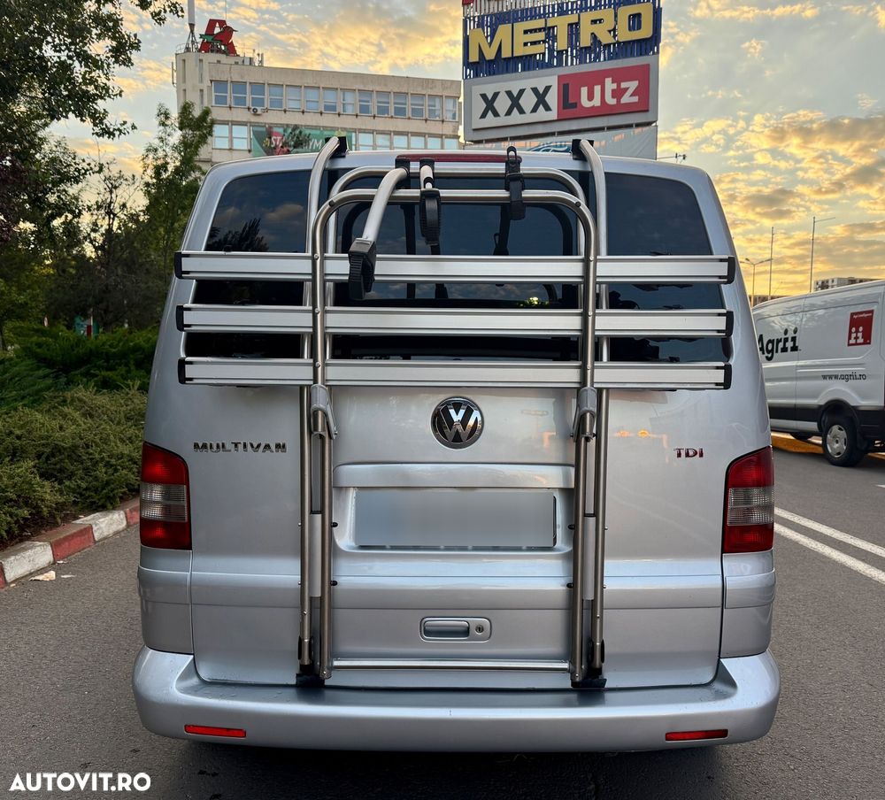 Volkswagen Multivan - 5