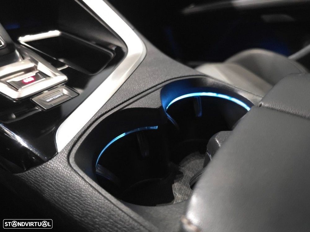 Peugeot 3008 1.5 BlueHDi GT Line EAT8 - 39