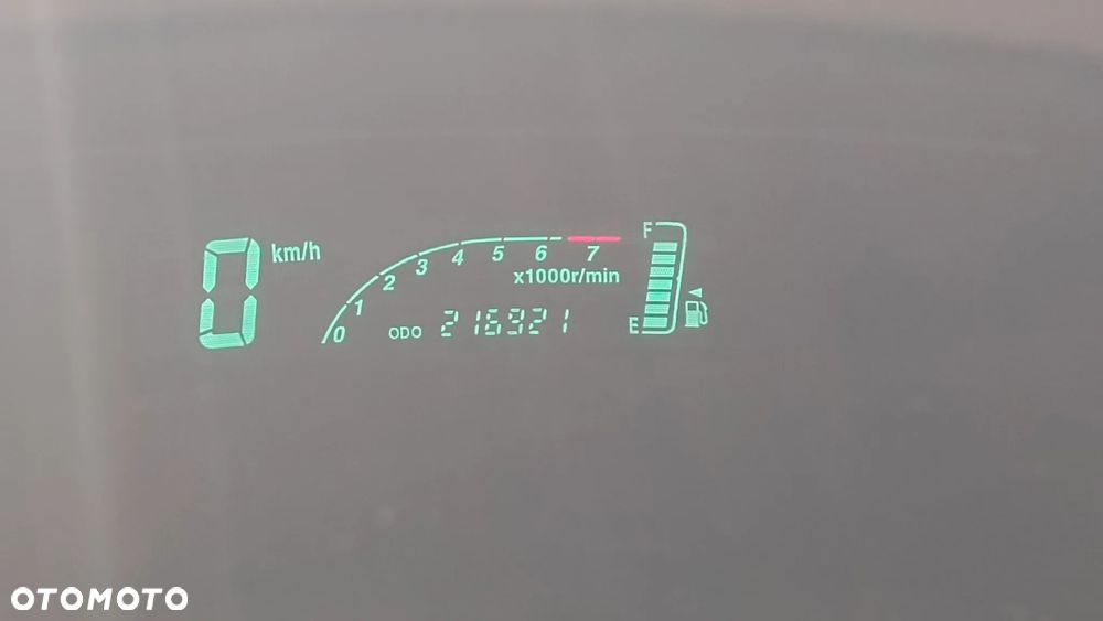 Toyota Yaris 1.3 Blue - 6
