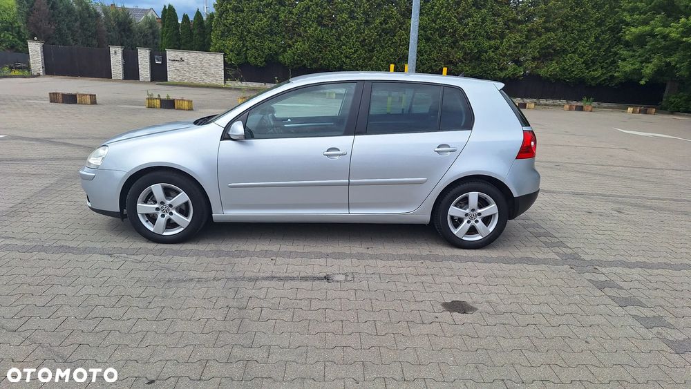 Volkswagen Golf 1.6 Trendline - 11