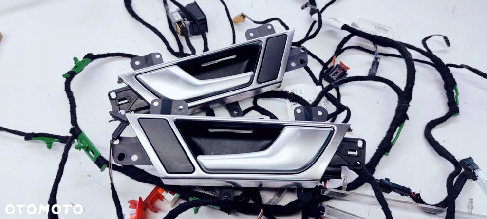 WIĄZKA BOCZKA BOCZKÓW AMBIENTE AUDI A6 C6 KOMPLET - 13