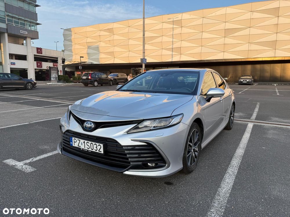 Toyota Camry 2.5 Hybrid Prestige CVT - 2