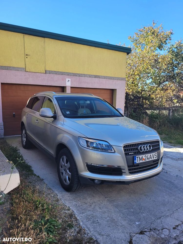 Audi Q7 - 1