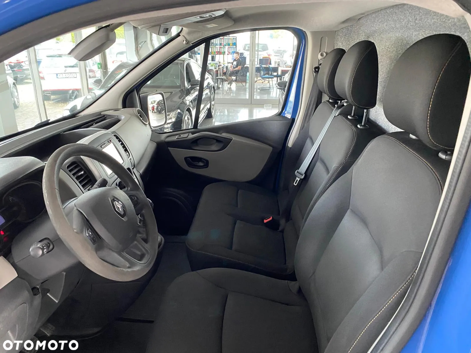 Renault Trafic - 26