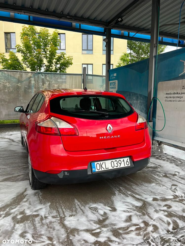 Renault Megane 1.6 16V Authentique - 4