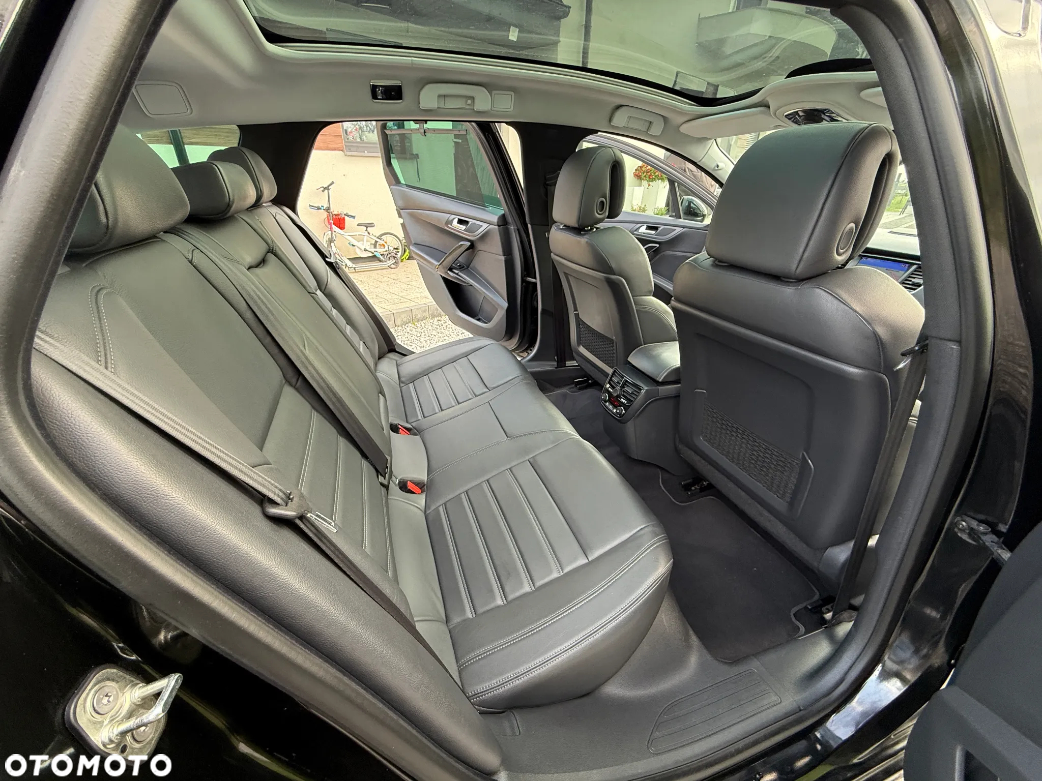Peugeot 508 SW HDi FAP 140 Allure - 21