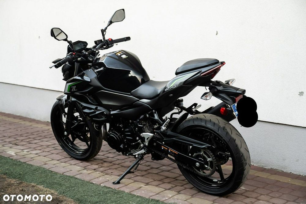 Kawasaki Z - 6